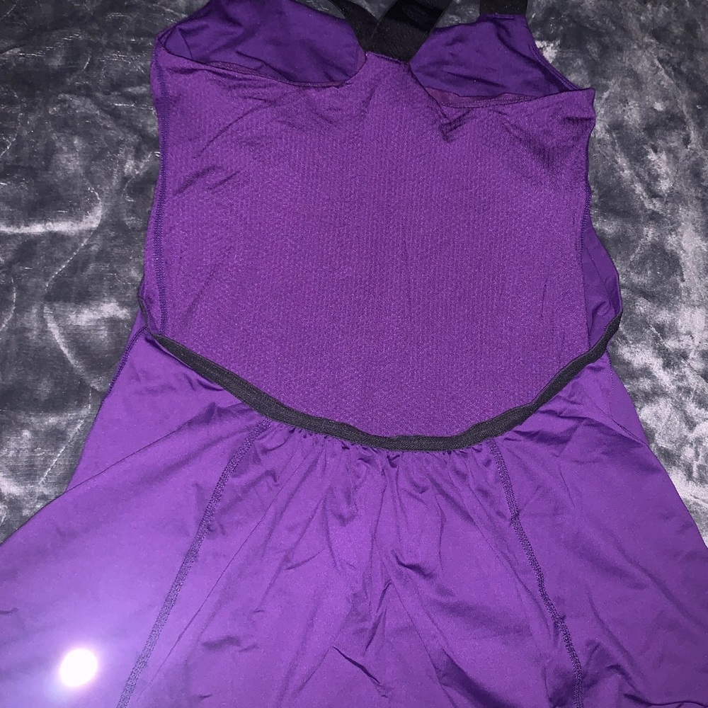 2 & 1 Lululemon athletica tee